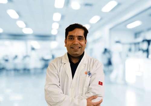 Dr. Amit Malhotra