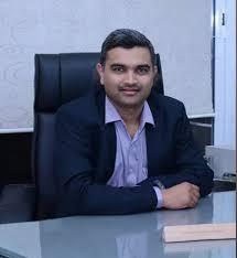 Dr. Akshay Chhallani