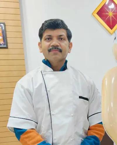 Dr. Jitendra Khanna